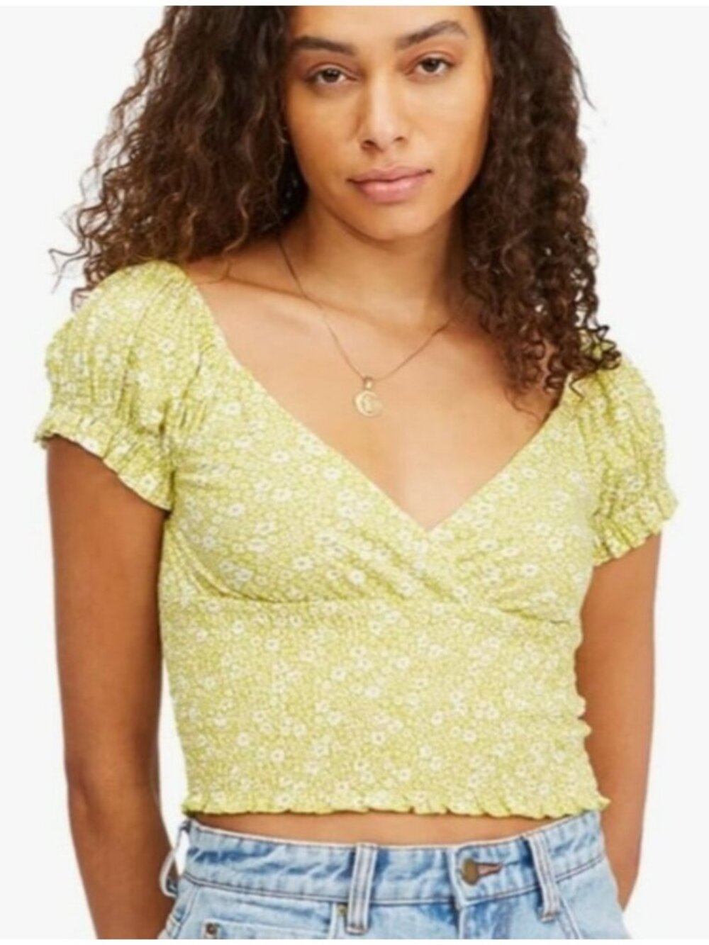 Billabong floral short bubble sleeve smocked spring air crop top